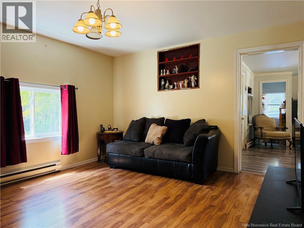 249 Wellington Street - 13