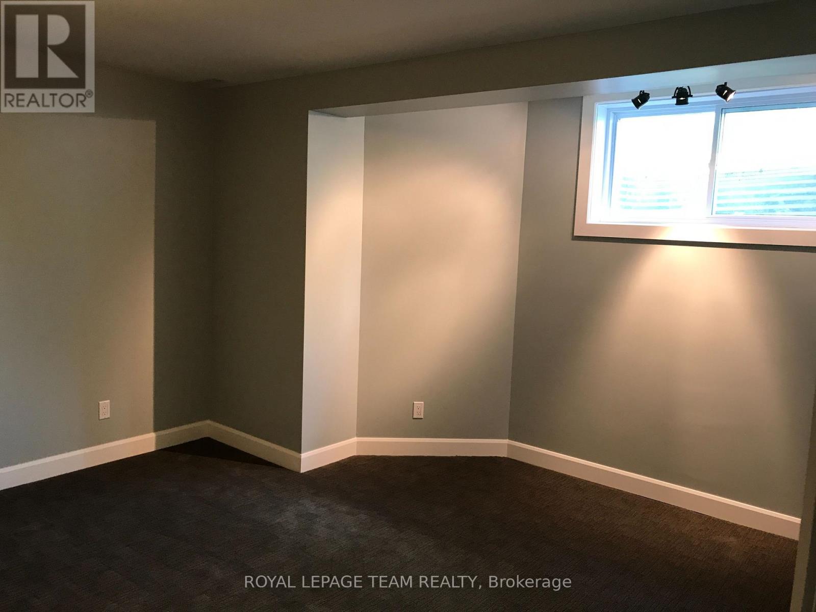 154 ELGIN STREET - 25