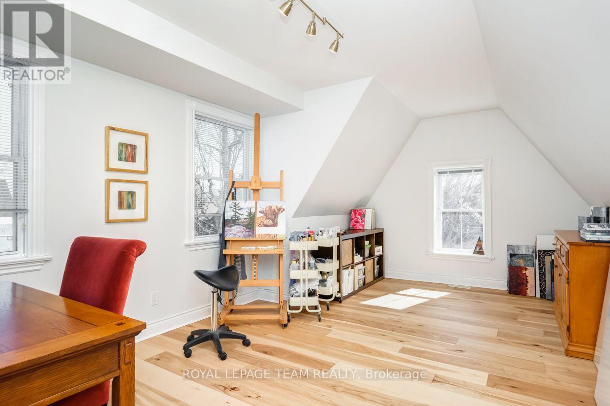 154 ELGIN STREET - Image 19