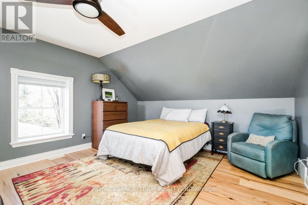154 ELGIN STREET - Image 17