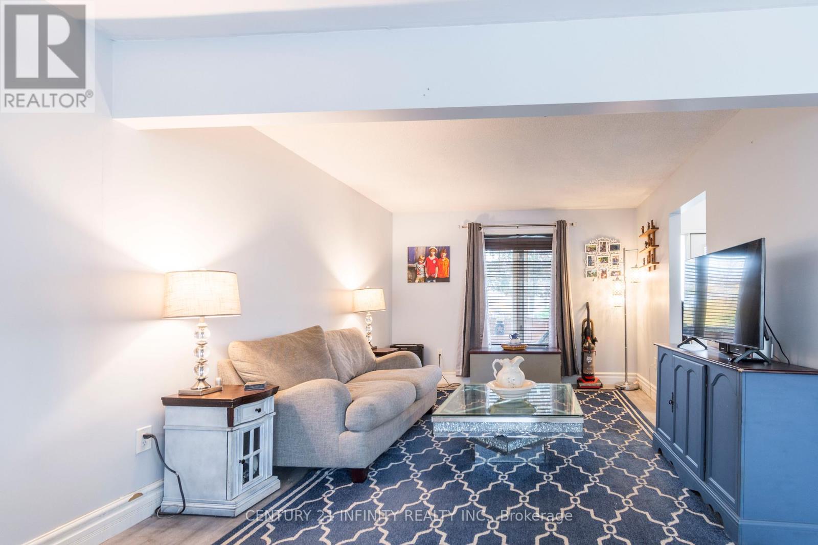 460 PIGDEN ROAD - 12