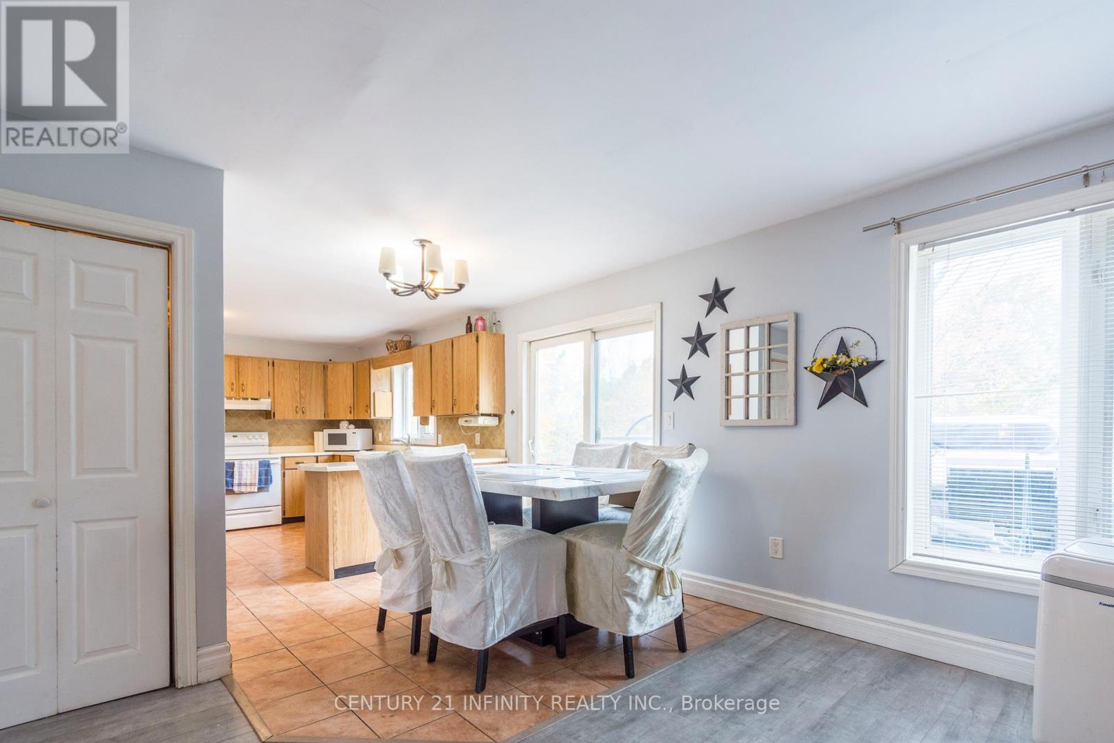 460 PIGDEN ROAD - 14