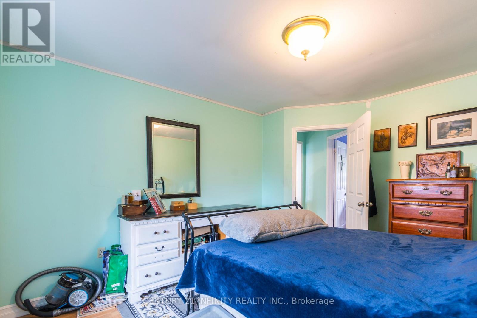 460 PIGDEN ROAD - 25