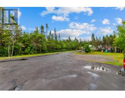 102 Main Road thumbnail 16