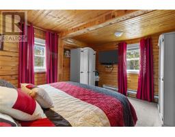 102 Main Road thumbnail 31