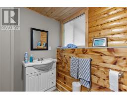 102 Main Road thumbnail 37
