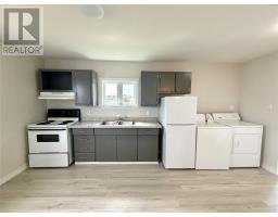 377 Main Road thumbnail 10
