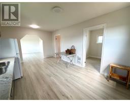 377 Main Road thumbnail 11