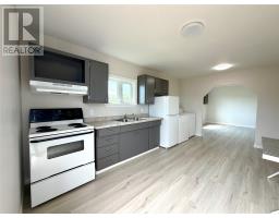 377 Main Road thumbnail 9