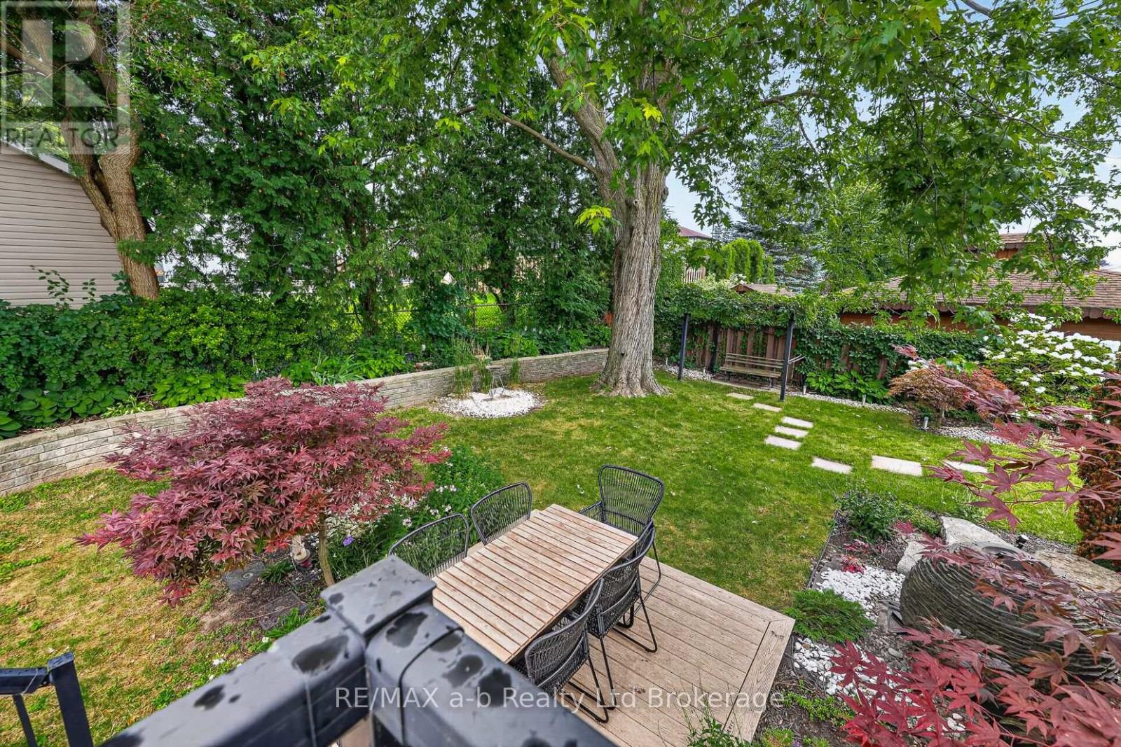 11 PRINCESS PARK ROAD - 13
