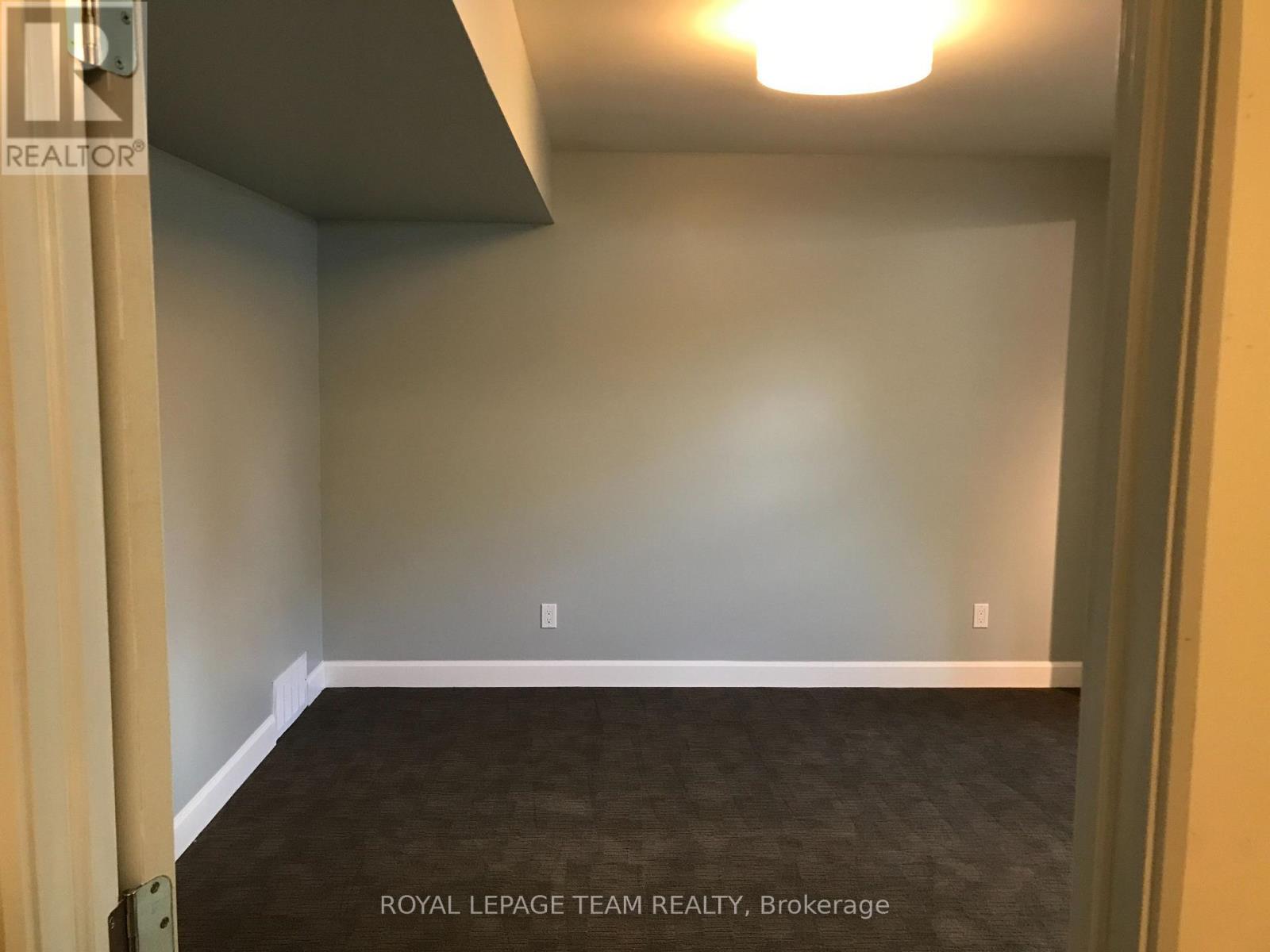154 ELGIN STREET - 26