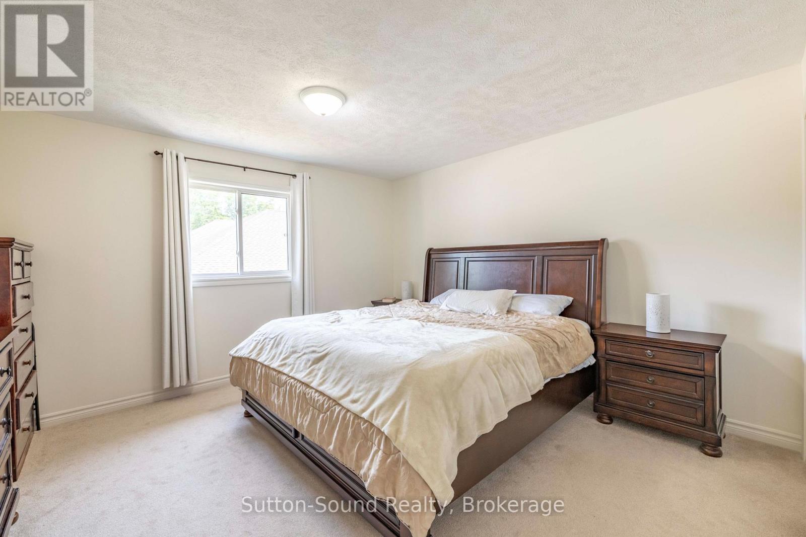 221 2ND AVENUE W - 22