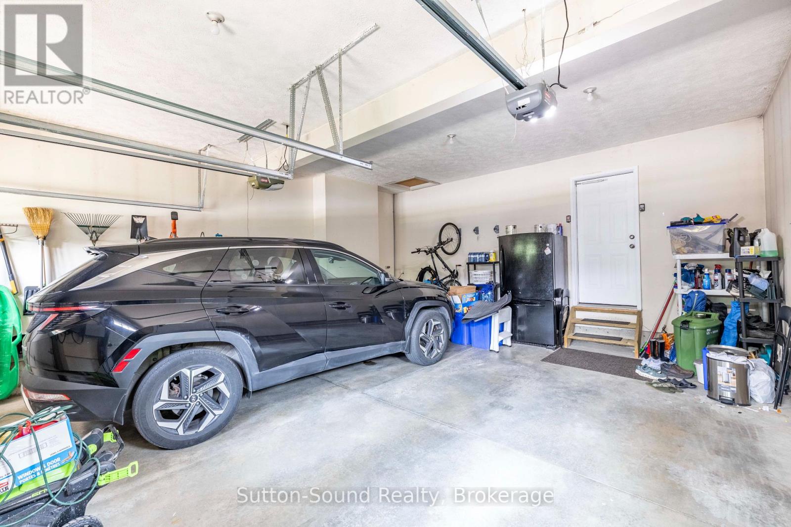 221 2ND AVENUE W - Image 35