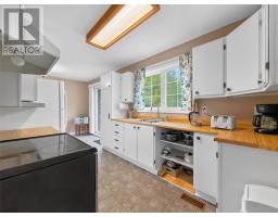 76 Cormack Drive thumbnail 32