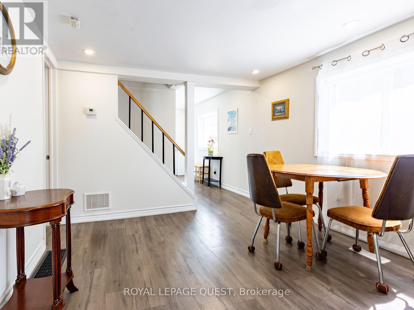 239 FRONT STREET S - 9