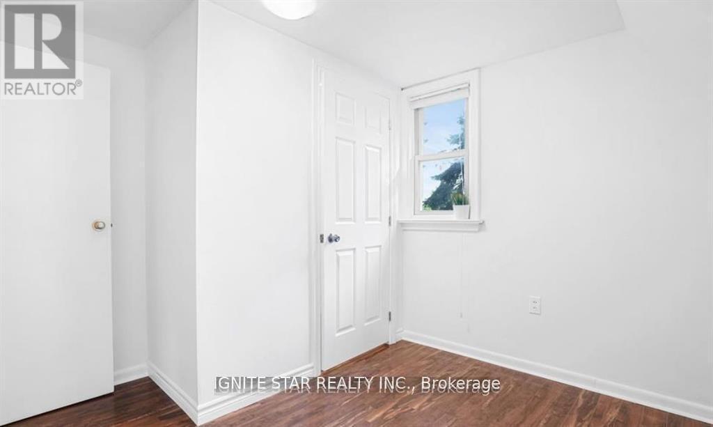 1136 BRONTE ROAD - 8