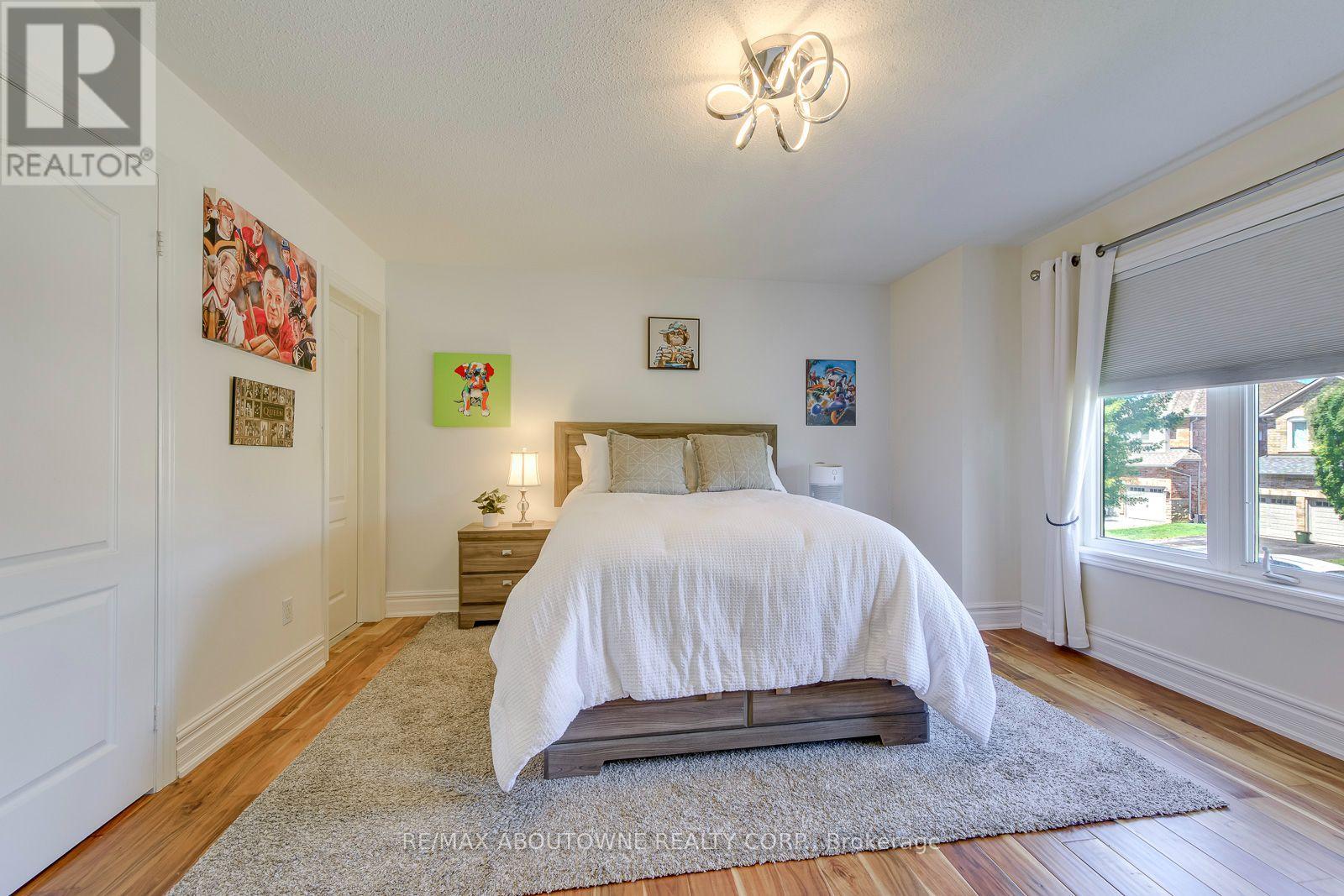 2380 WOODCREST DRIVE - Image 34