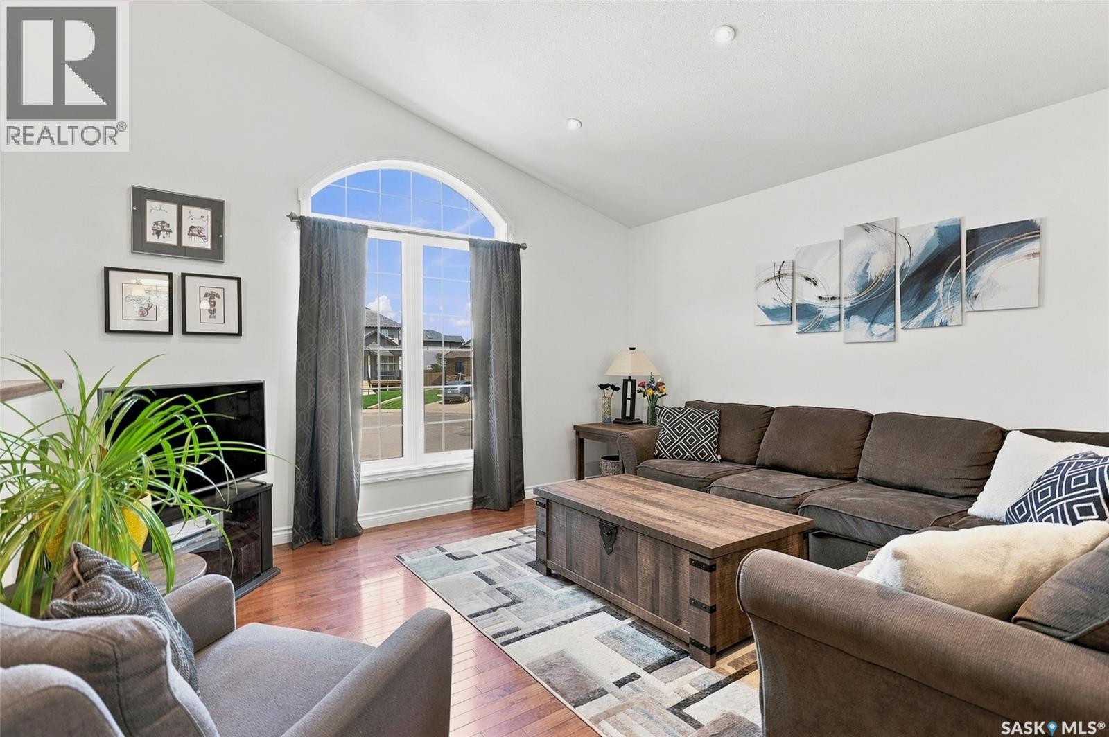 415 Paton PLACE - Image 7