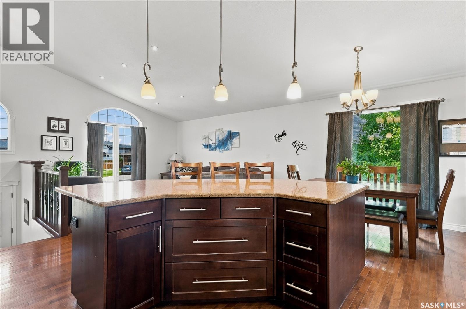 415 Paton PLACE - Image 9