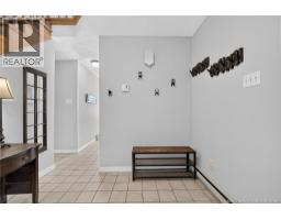94 Sandalwood Drive, photo 15