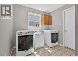 94 Sandalwood Drive, photo 17