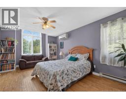 94 Sandalwood Drive, photo 22