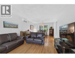 94 Sandalwood Drive, photo 5