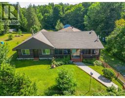 Sunroom - 2899 Highway 11 N, Temagami, ON P0H1T0 Photo 10