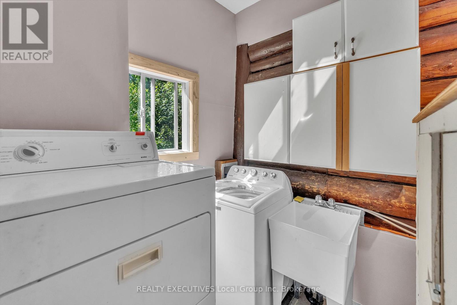2899 HIGHWAY 11 N - Image 45