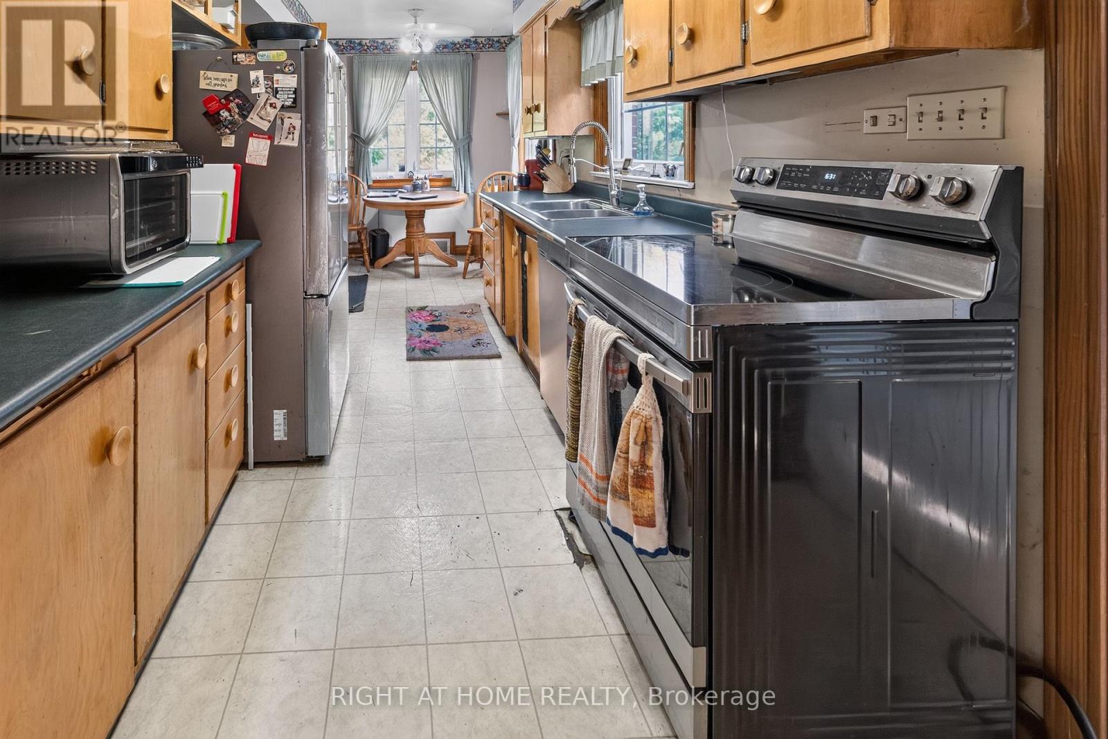 6297 SUNSET ROAD - Image 26