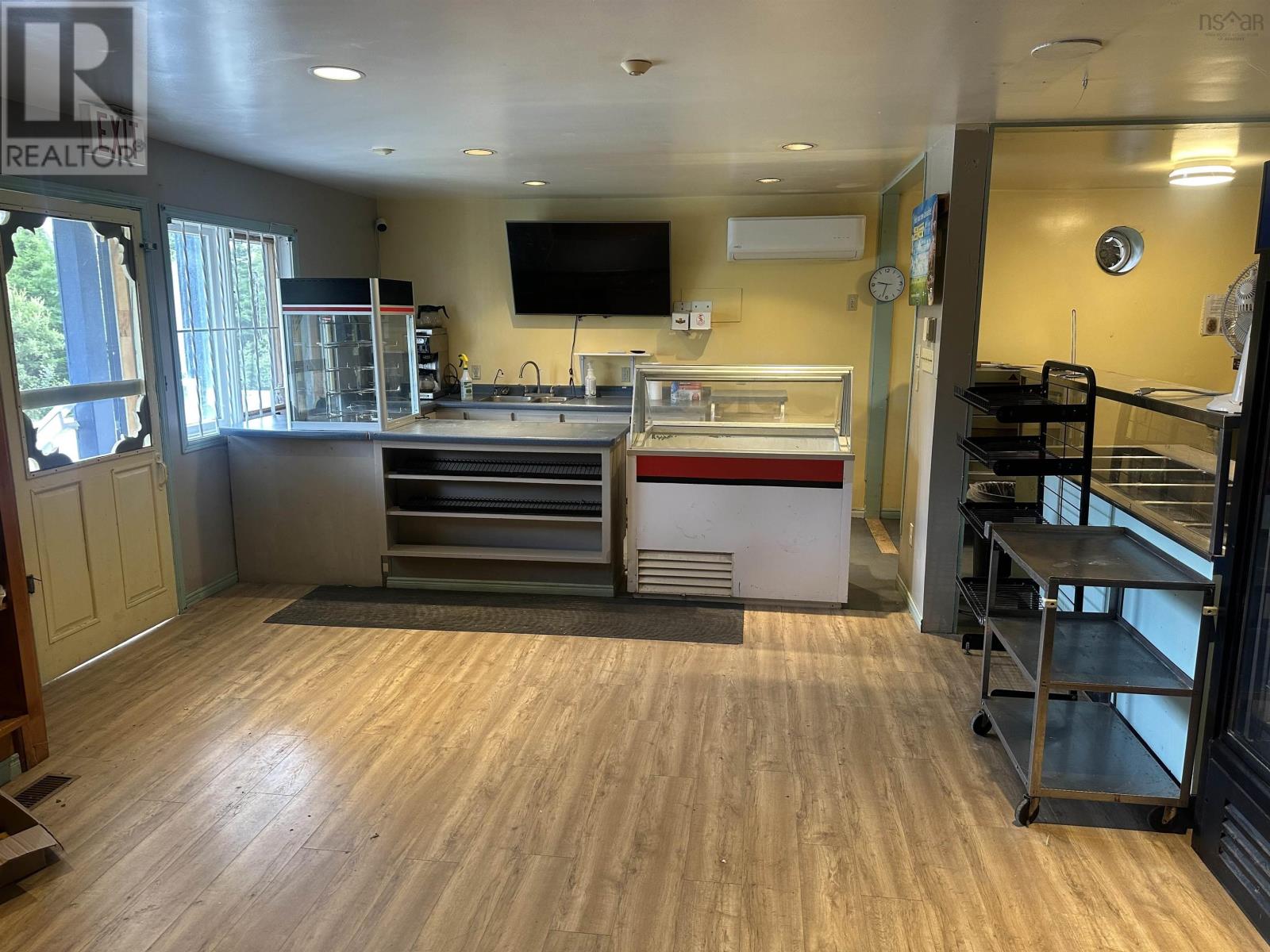 5048 Highway 331, Crescent Beach — photo 2