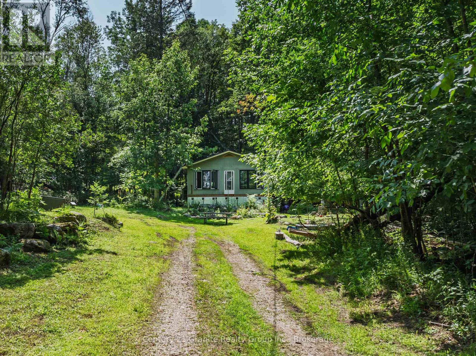 28 DOVERS HILL ROAD - Image 22