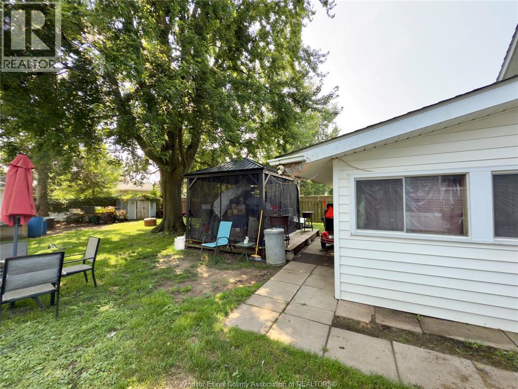 83 VICTORIA AVENUE - 27