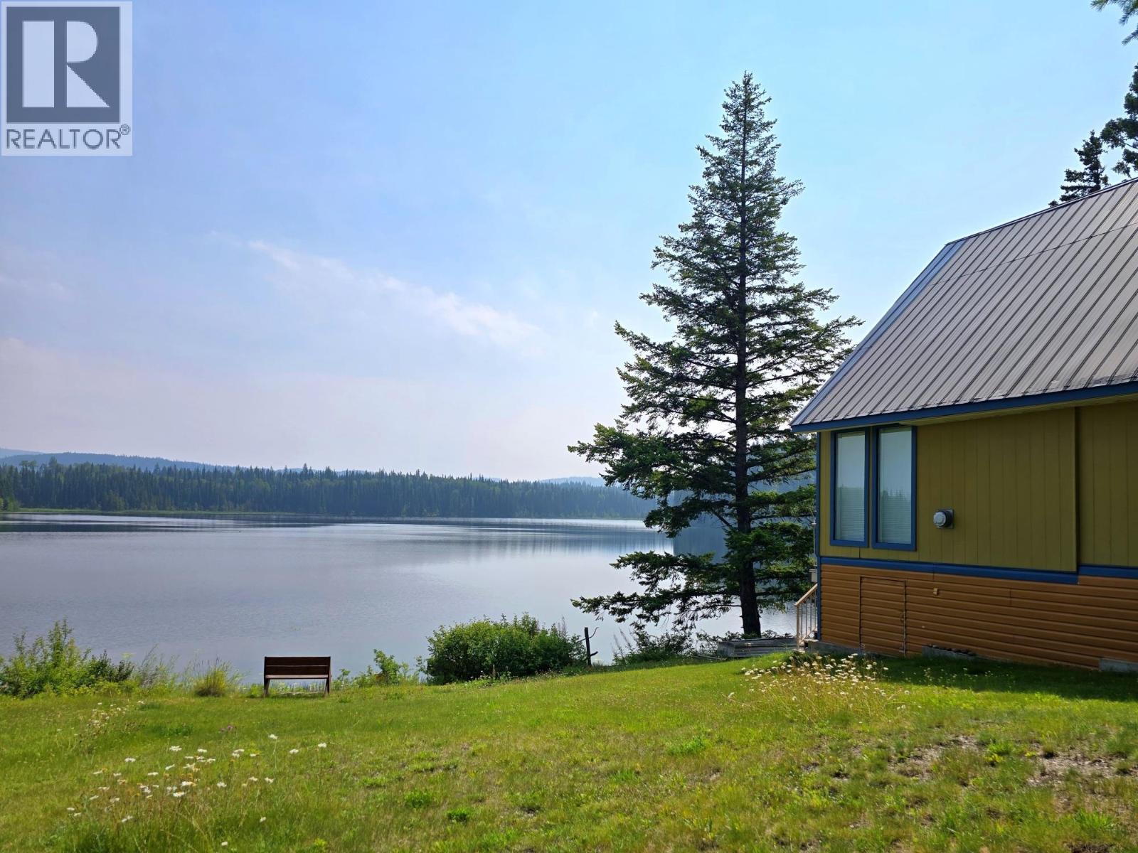 2405 STARLIKE LAKE ROAD, Horsefly