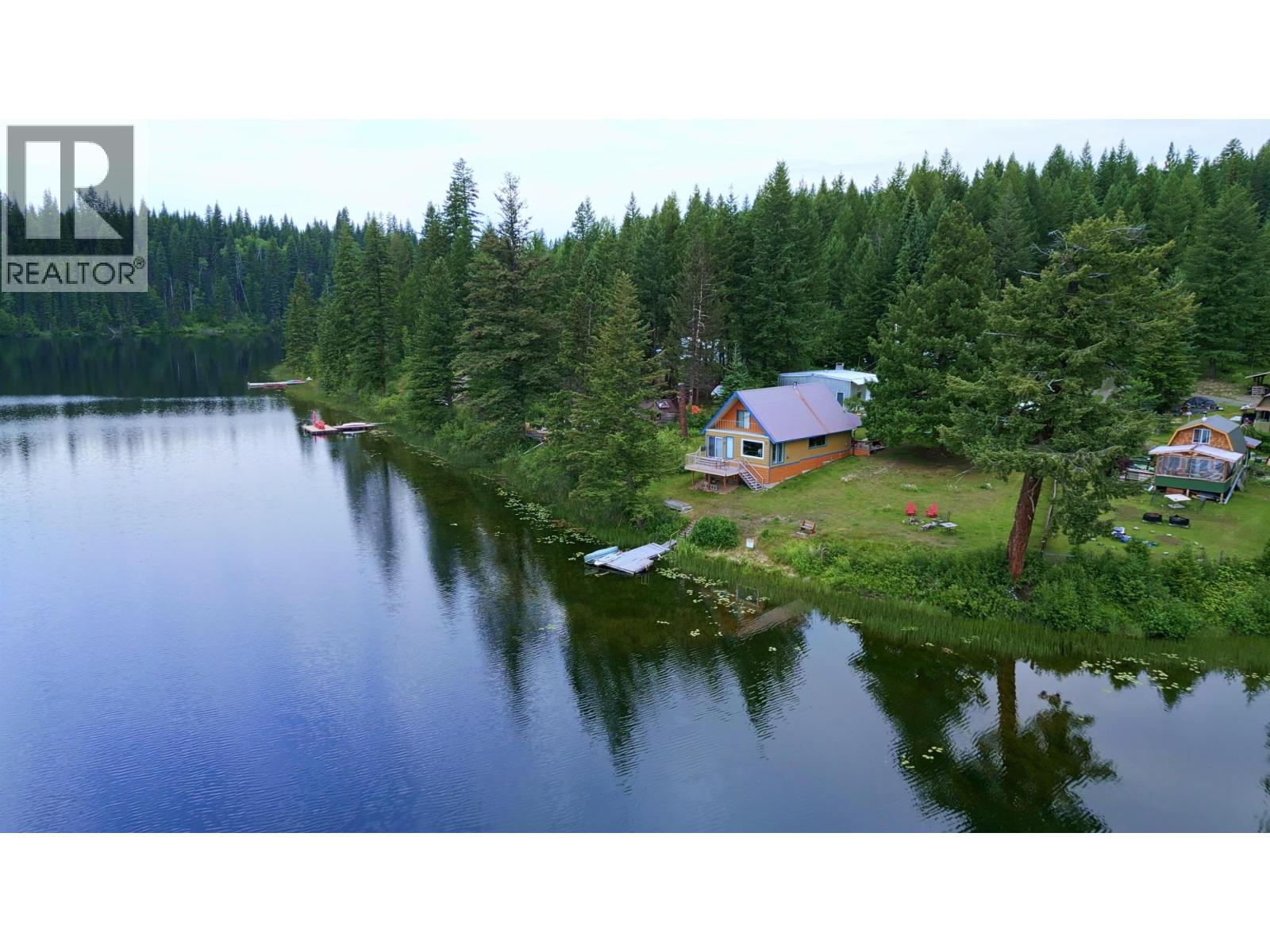 2405 STARLIKE LAKE ROAD, Horsefly