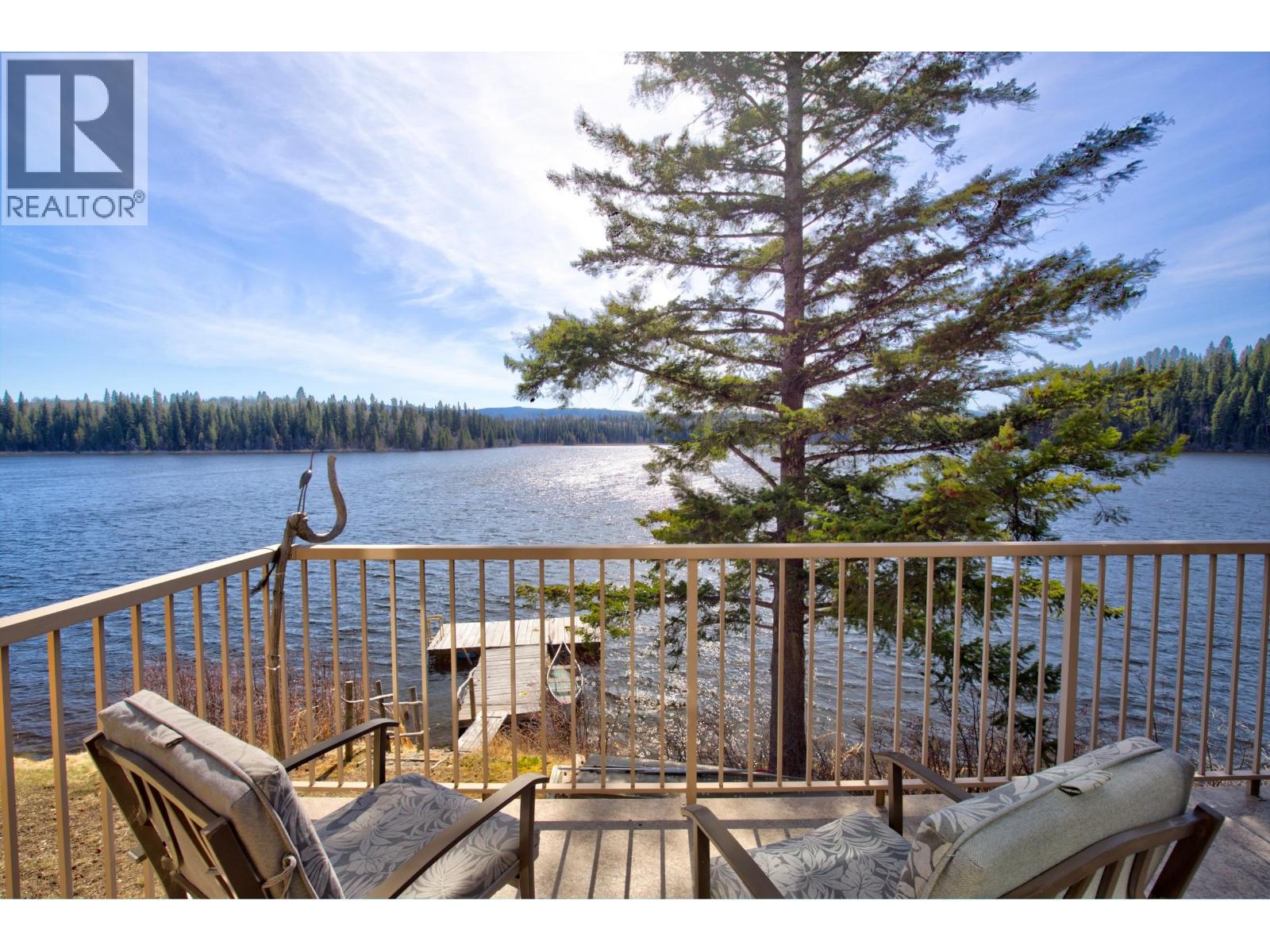 2405 STARLIKE LAKE ROAD, Horsefly