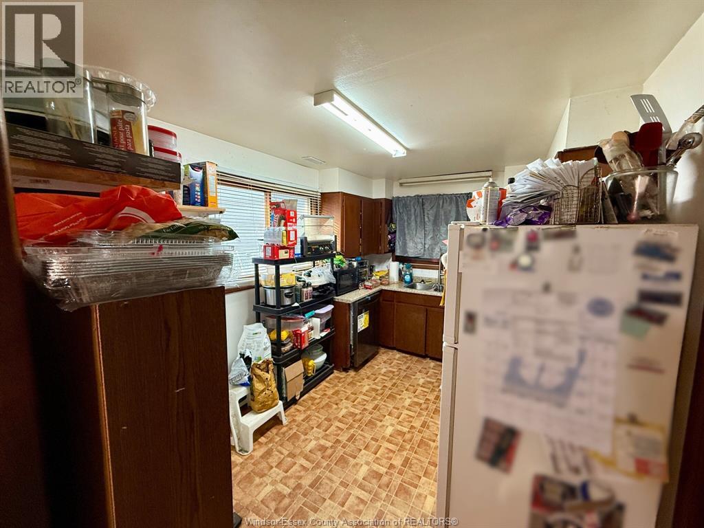 83 VICTORIA AVENUE - 16
