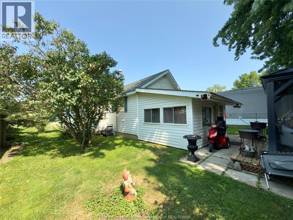 83 VICTORIA AVENUE - 32