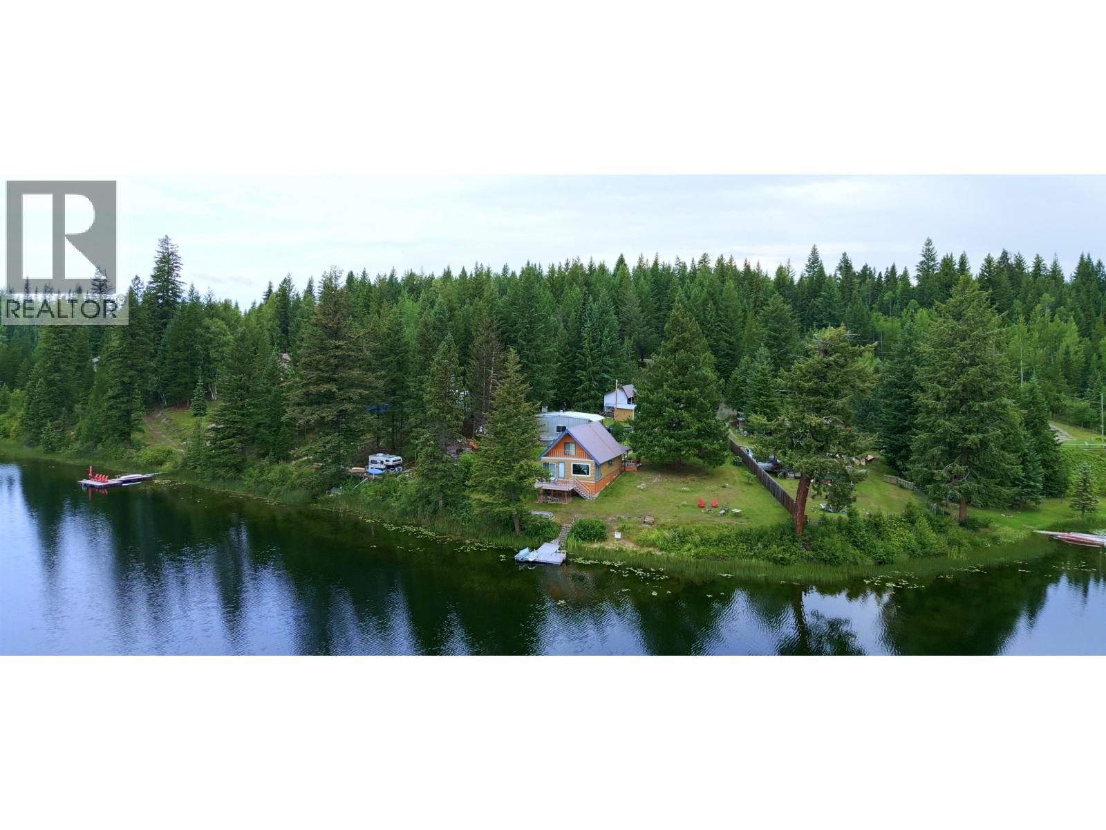 2405 STARLIKE LAKE ROAD, Horsefly
