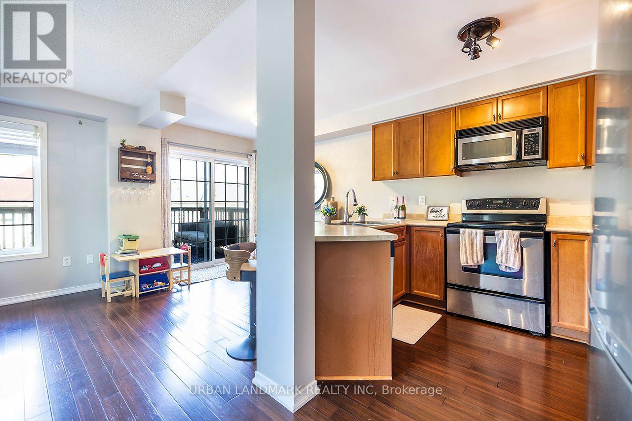 69 DODDS SQUARE - 7