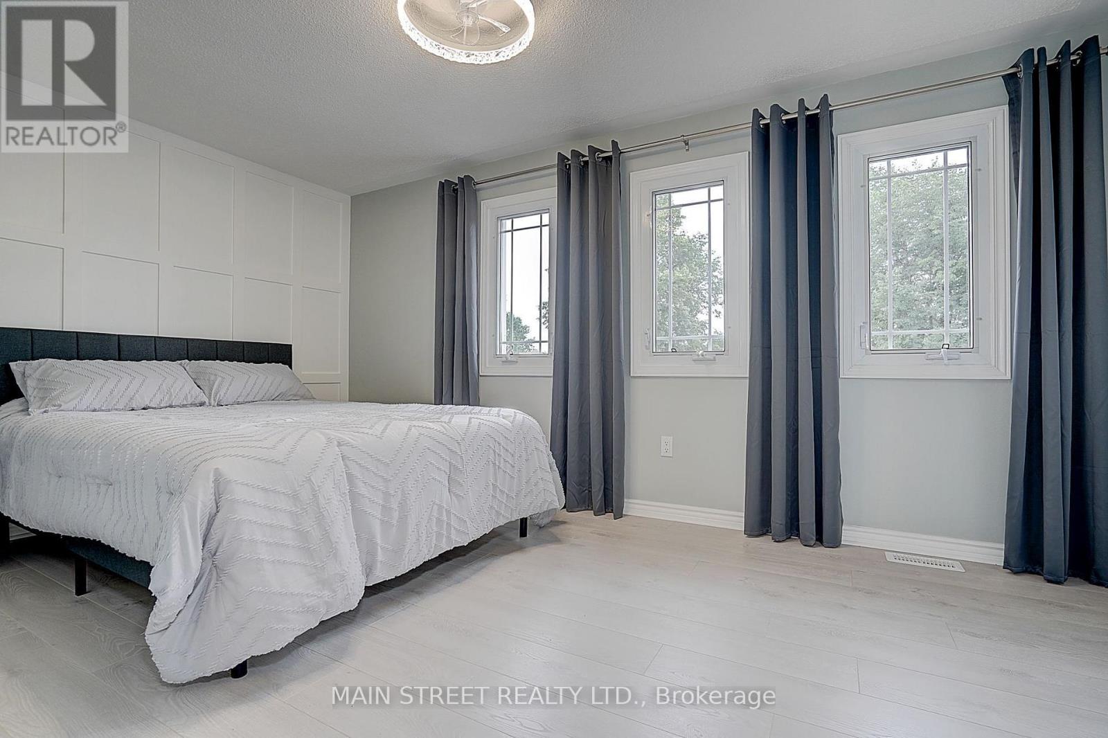 59 STOCKBRIDGE CRESCENT - 23
