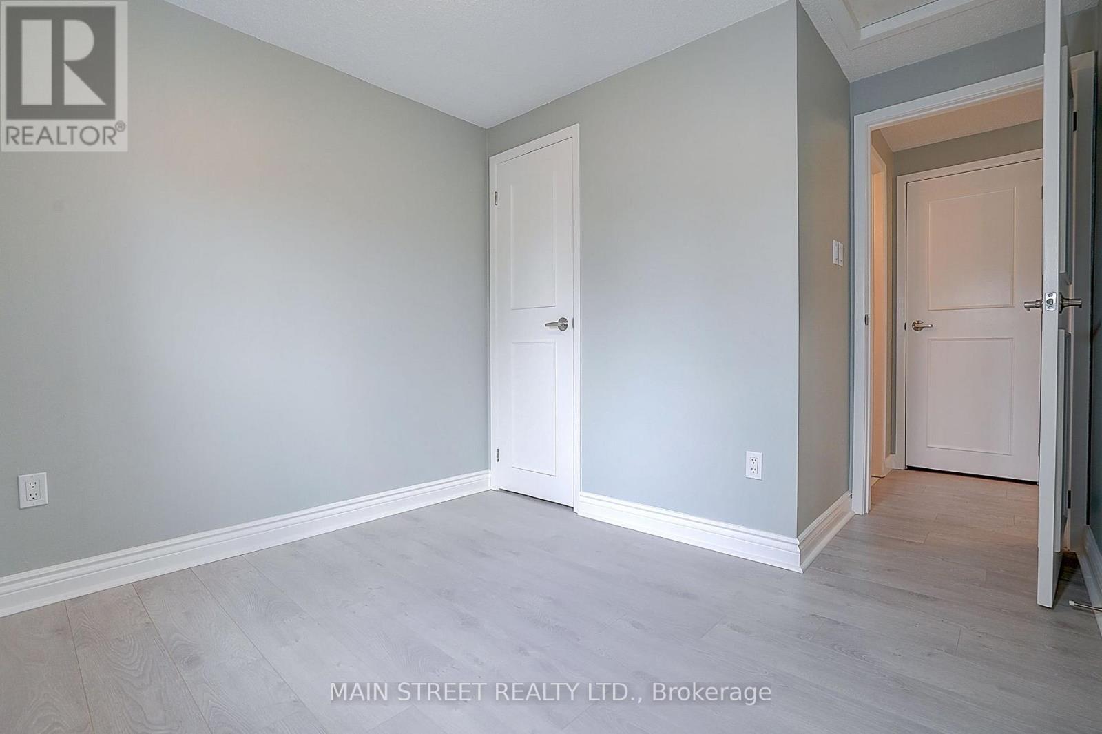 59 STOCKBRIDGE CRESCENT - 30
