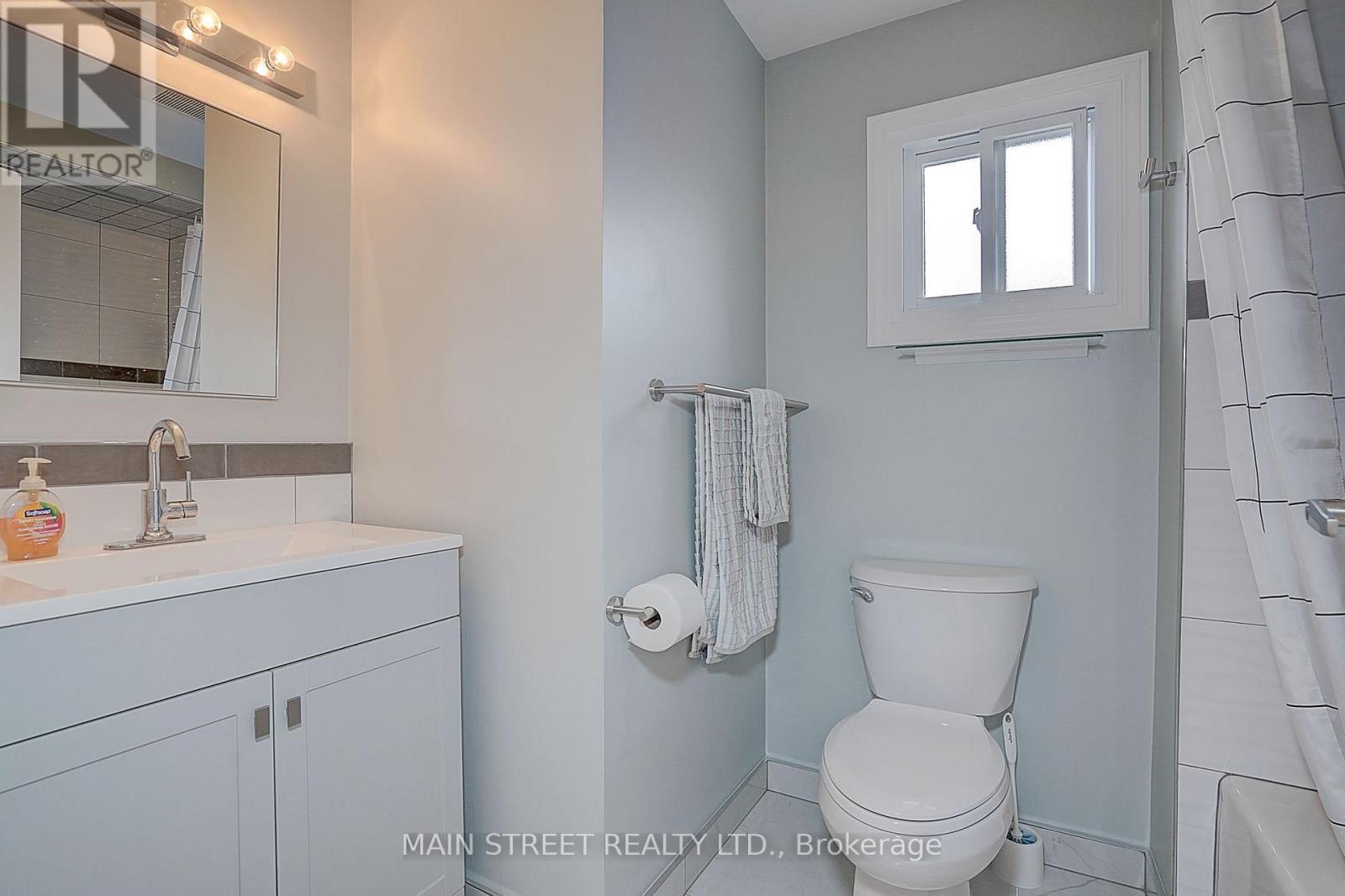 59 STOCKBRIDGE CRESCENT - 31