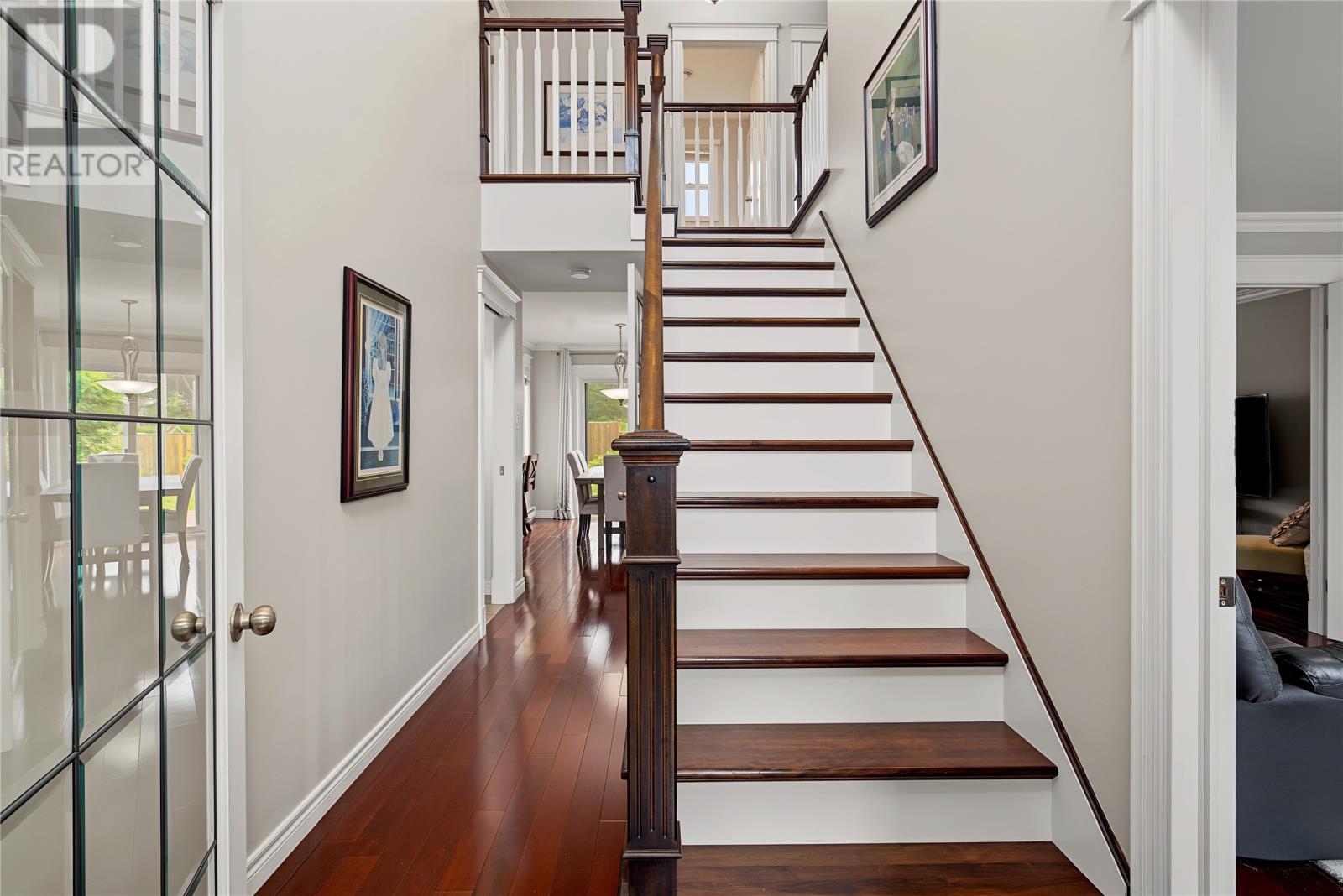 77 Hollyberry Drive, Paradise — photo 3