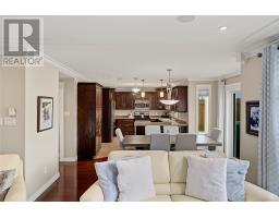77 Hollyberry Drive thumbnail 14