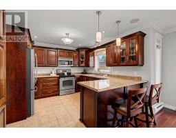 77 Hollyberry Drive thumbnail 17