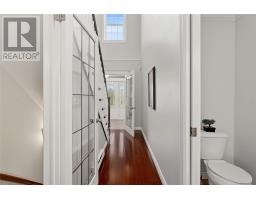 77 Hollyberry Drive thumbnail 19
