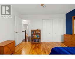 77 Hollyberry Drive thumbnail 30