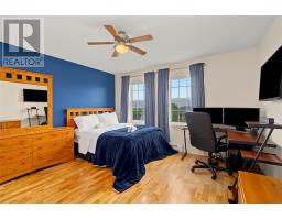 77 Hollyberry Drive thumbnail 31