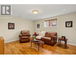 77 Hollyberry Drive thumbnail 34